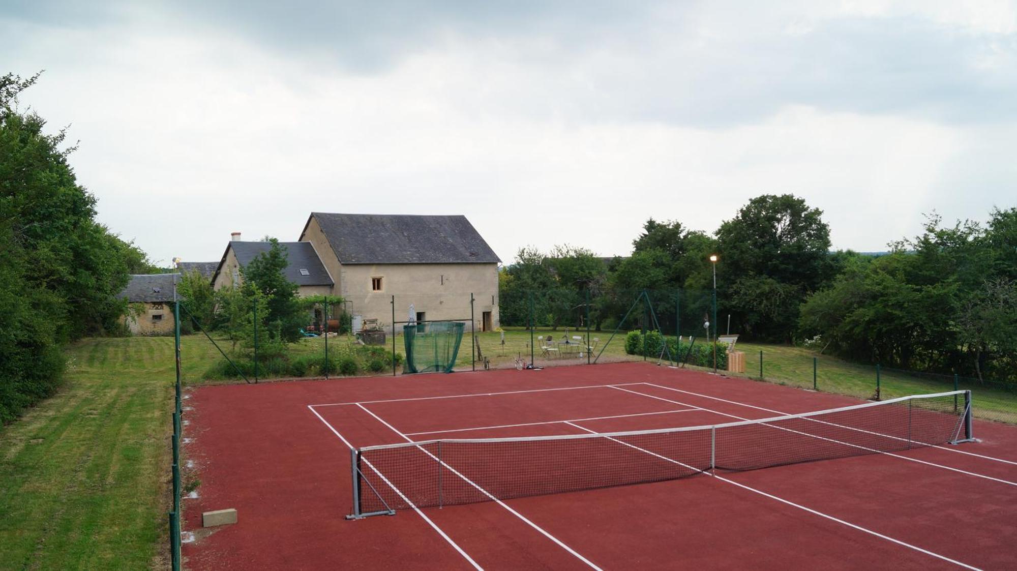 La Vache Tennis Prive Crux-la-Ville Bagian luar foto